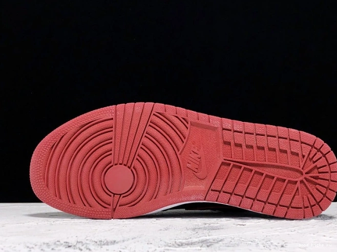 Black Jordan Air Mountain - 653532-002 1 SB Lance 0708